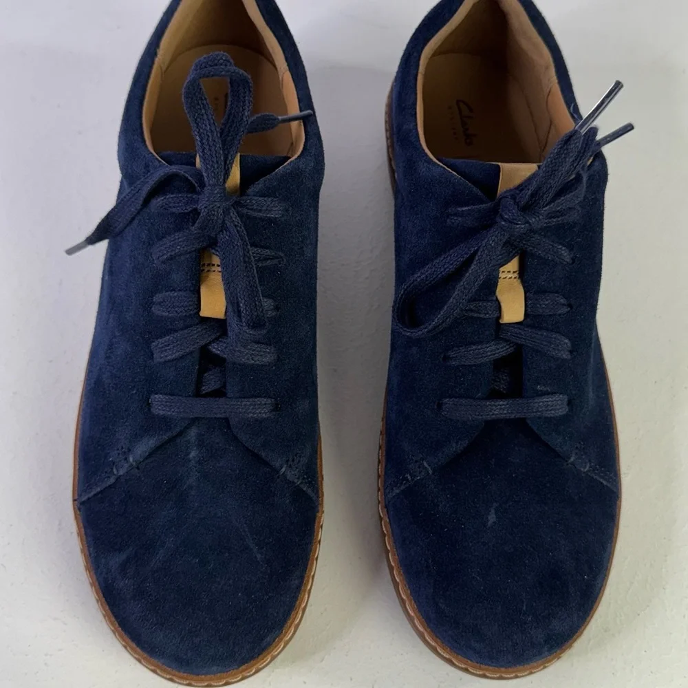 Blue Suede Velvet Clark’s Sneakers Size 10 New - Picture 3 of 6